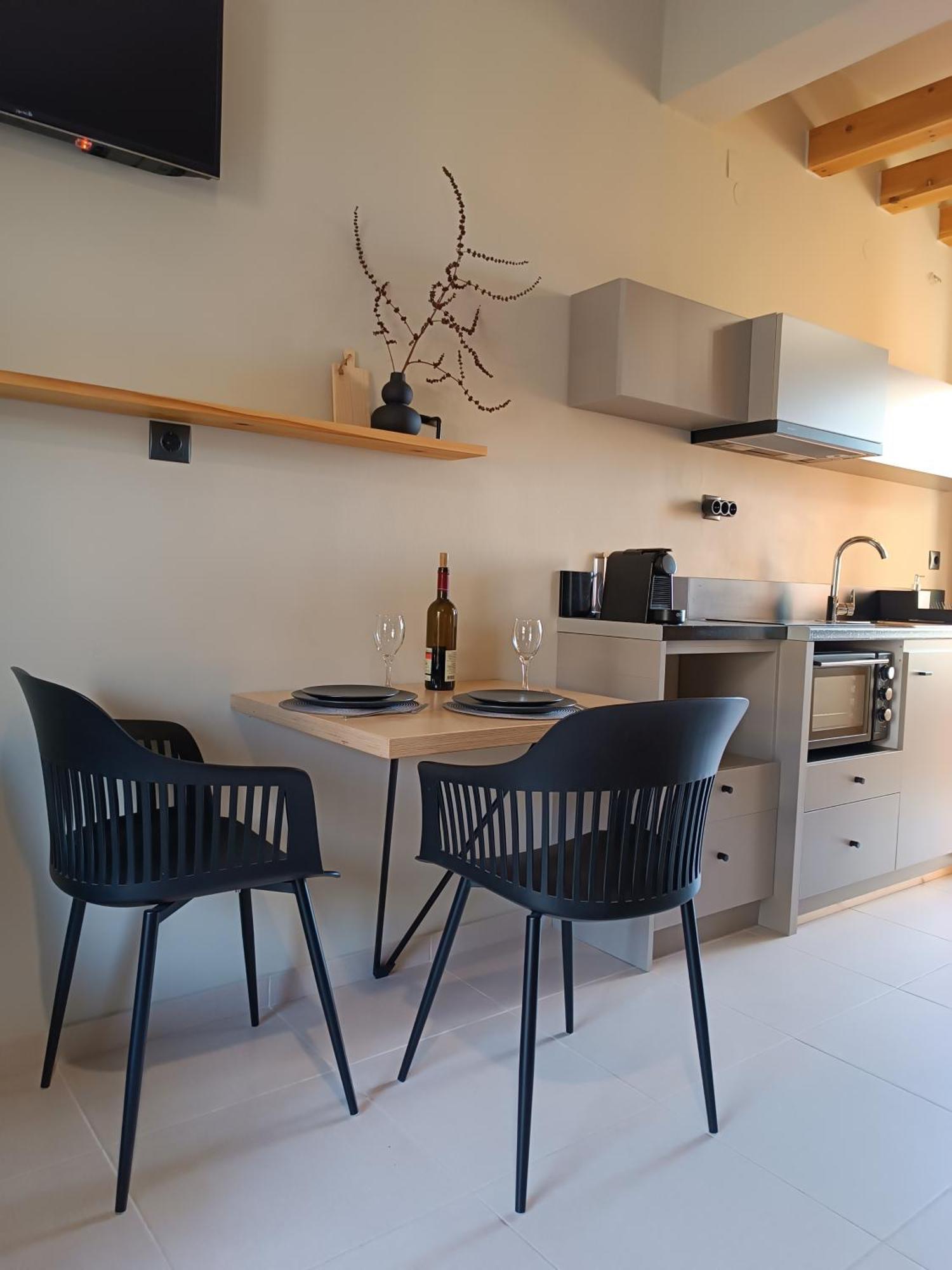 Giodriana Cozy Studio Agia Marina  Ngoại thất bức ảnh