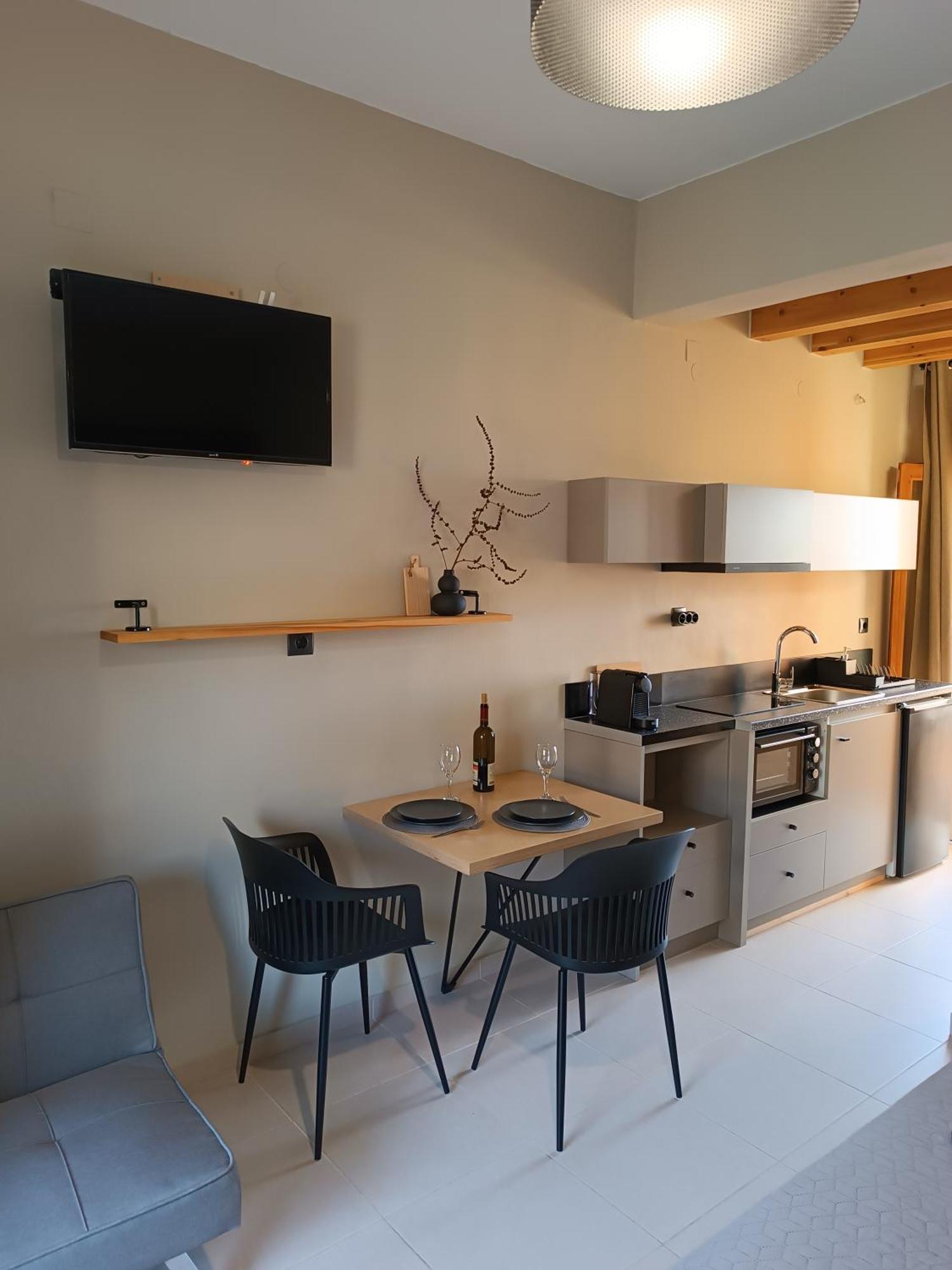 Giodriana Cozy Studio Agia Marina  Ngoại thất bức ảnh